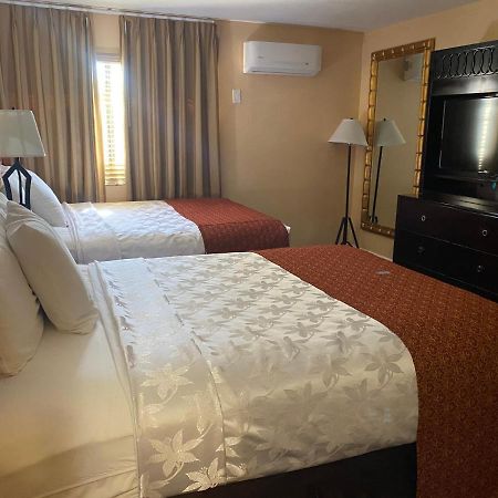 The Lemon Tree Hotel Anaheim Exterior photo